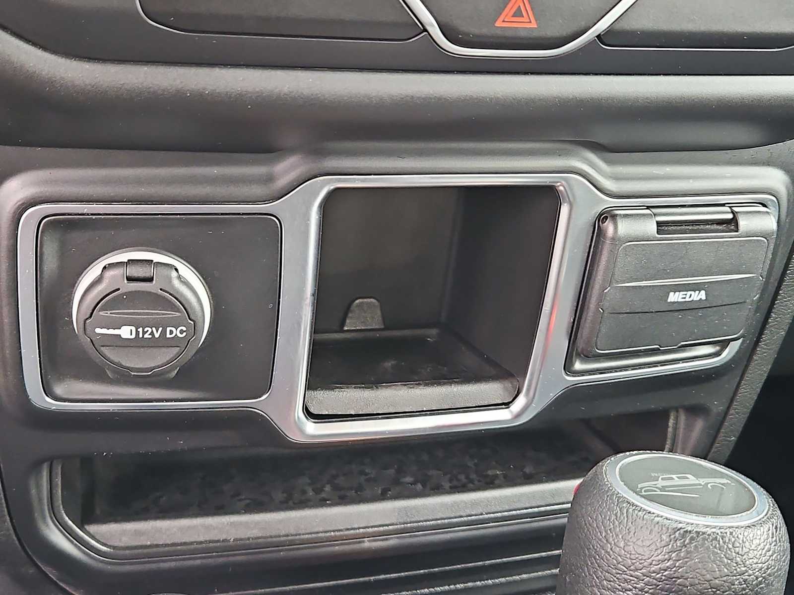 Thumbnail: 2021 Jeep Gladiator - 44