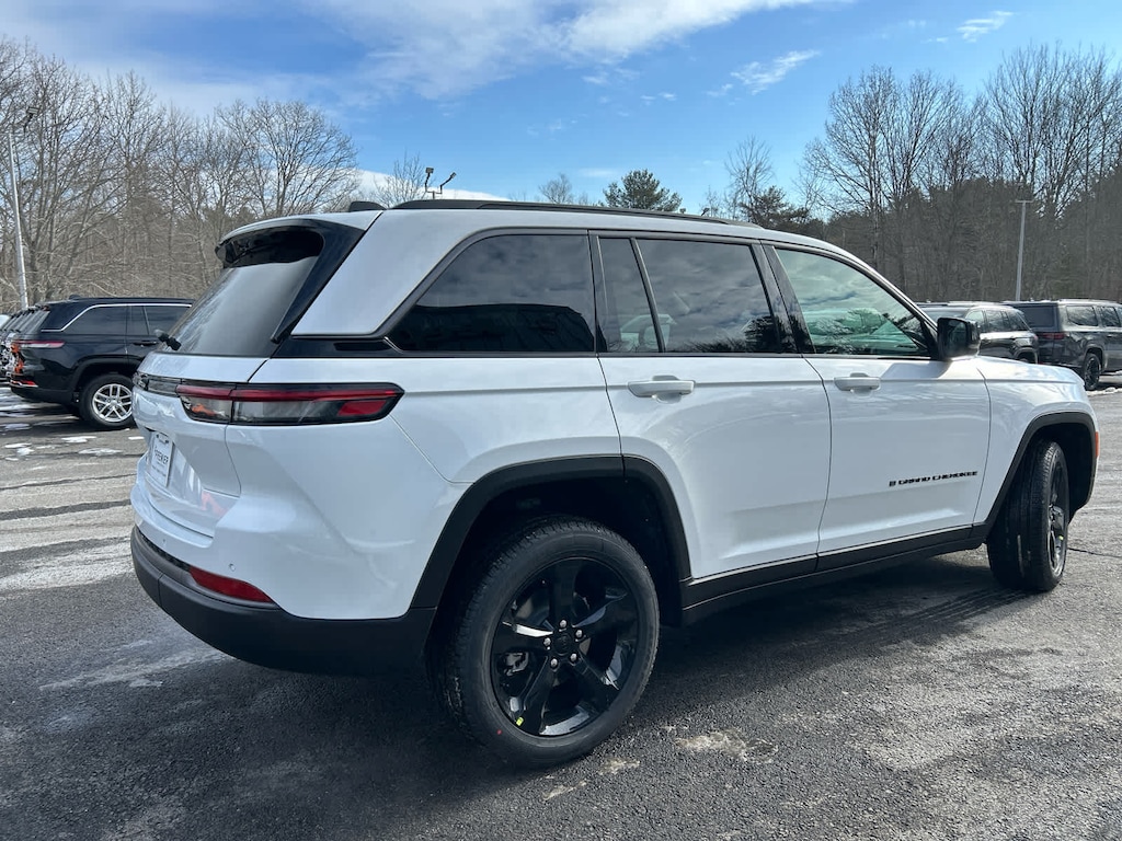 New 2026 Jeep Grand Cherokee LIMITED 4X4 Sport Utility