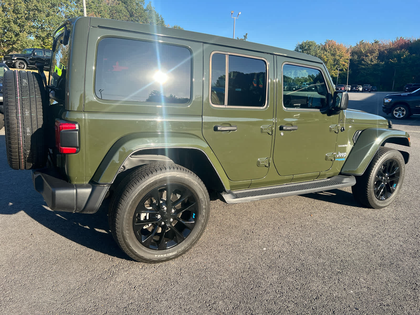 2022 Jeep Wrangler Unlimited 4xe Sahara photo 3