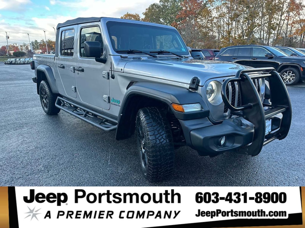 Used 2021 Jeep Gladiator Sport Truck Crew Cab