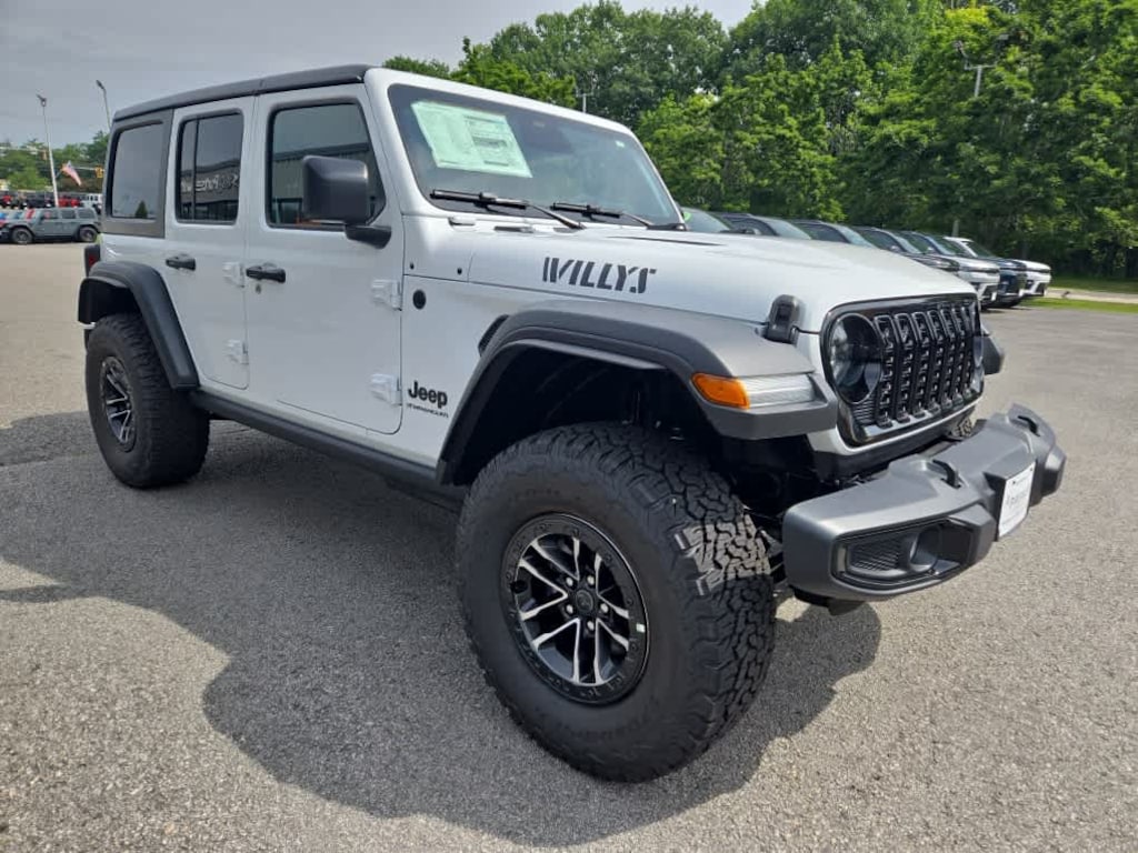 New 2026 Jeep Wrangler 4-DOOR WILLYS Sport Utility