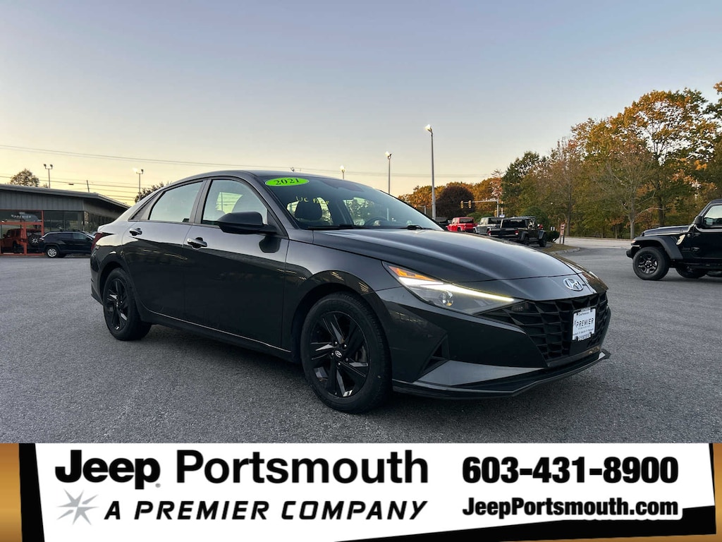 Used 2021 Hyundai Elantra SEL Sedan