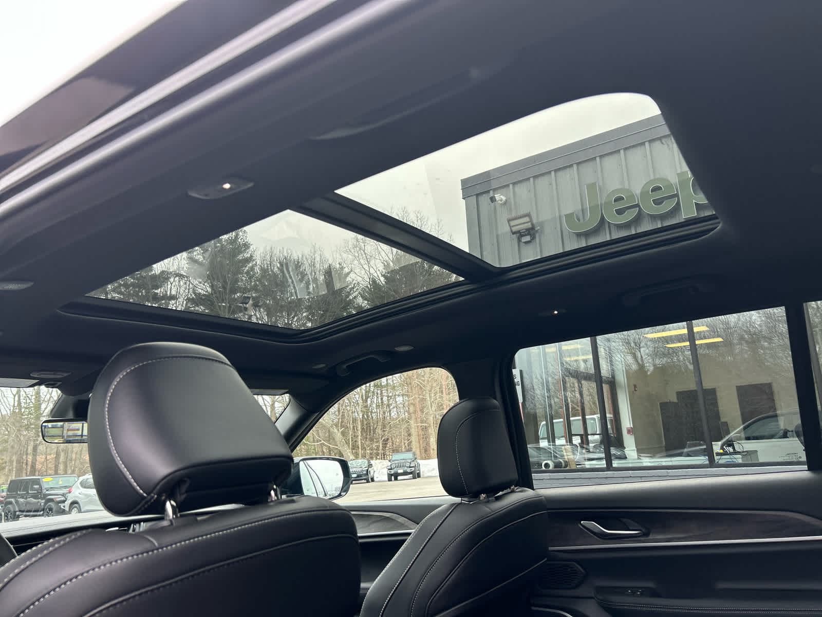 2025 Jeep Grand Cherokee L Limited - Photo 37