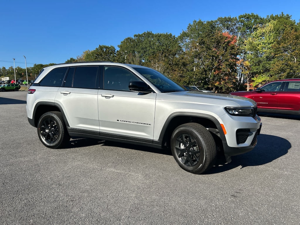 New 2025 Jeep Grand Cherokee ALTITUDE X 4X4 Sport Utility