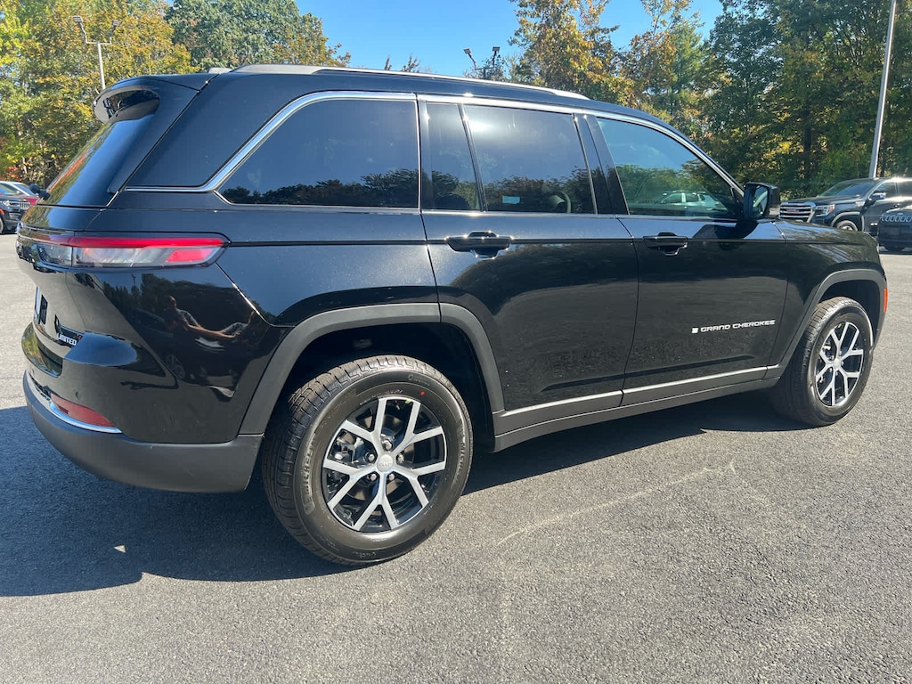 New 2025 Jeep Grand Cherokee LIMITED 4X4 Sport Utility