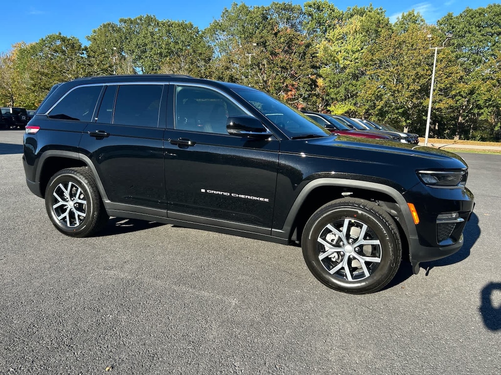 New 2025 Jeep Grand Cherokee LIMITED 4X4 Sport Utility