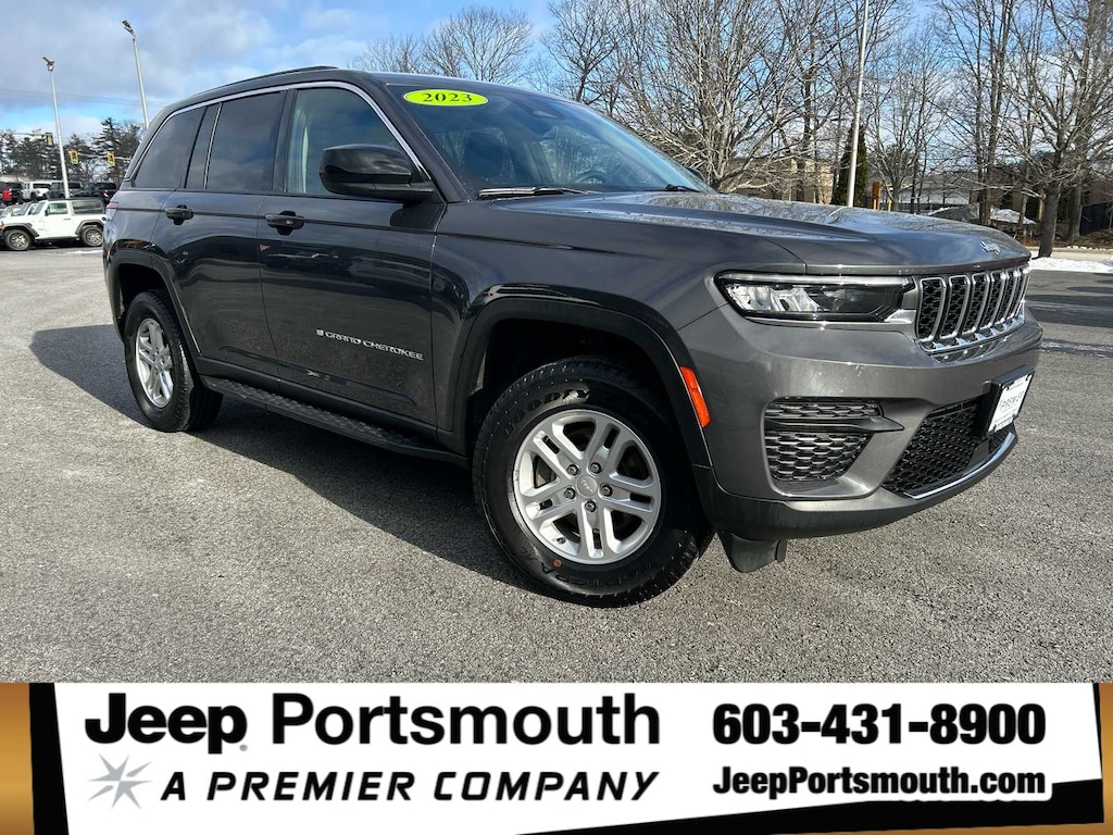 Used 2023 Jeep Grand Cherokee Laredo SUV