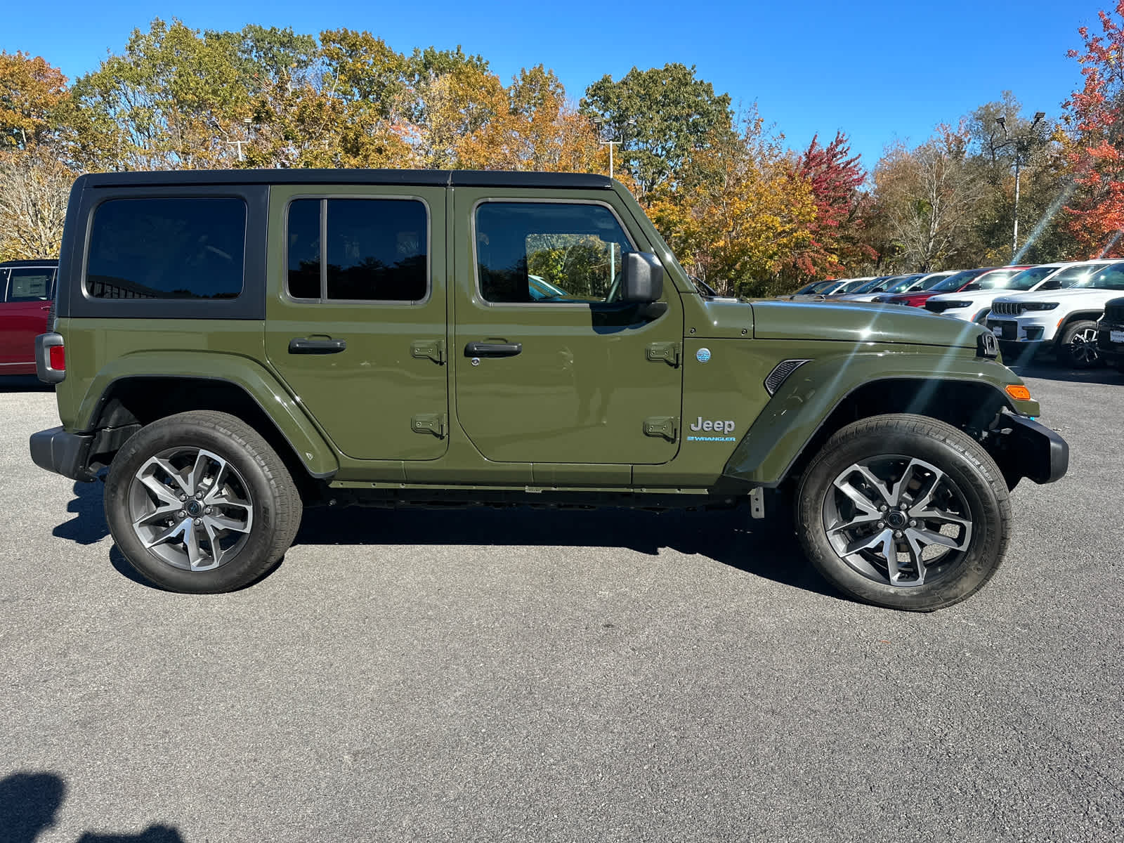 2024 Jeep Wrangler 4xe Sport photo 3