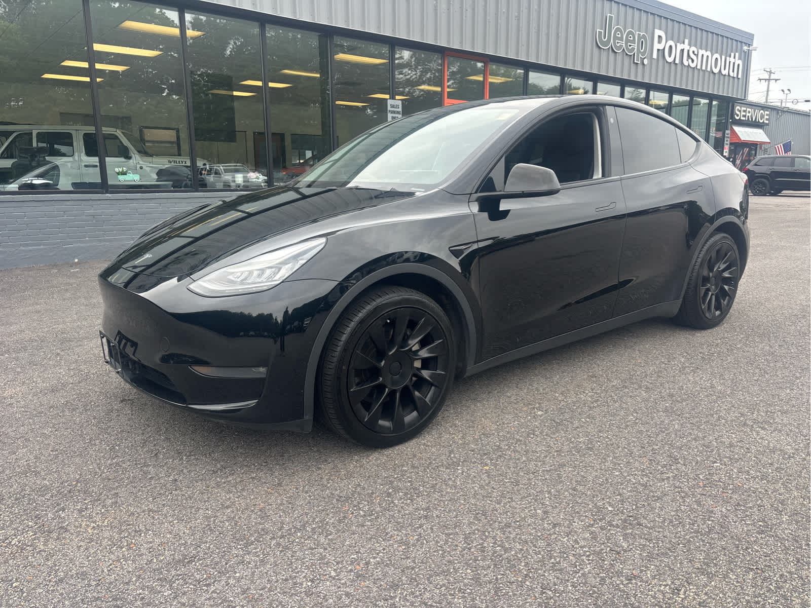 Used 2021 Tesla Model Y Long Range with VIN 5YJYGDEE2MF100098 for sale in Portsmouth, NH