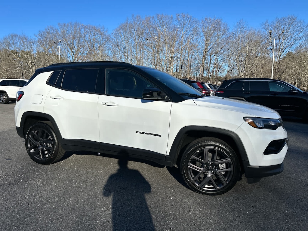 New 2026 Jeep Compass LIMITED ALTITUDE 4X4 Sport Utility