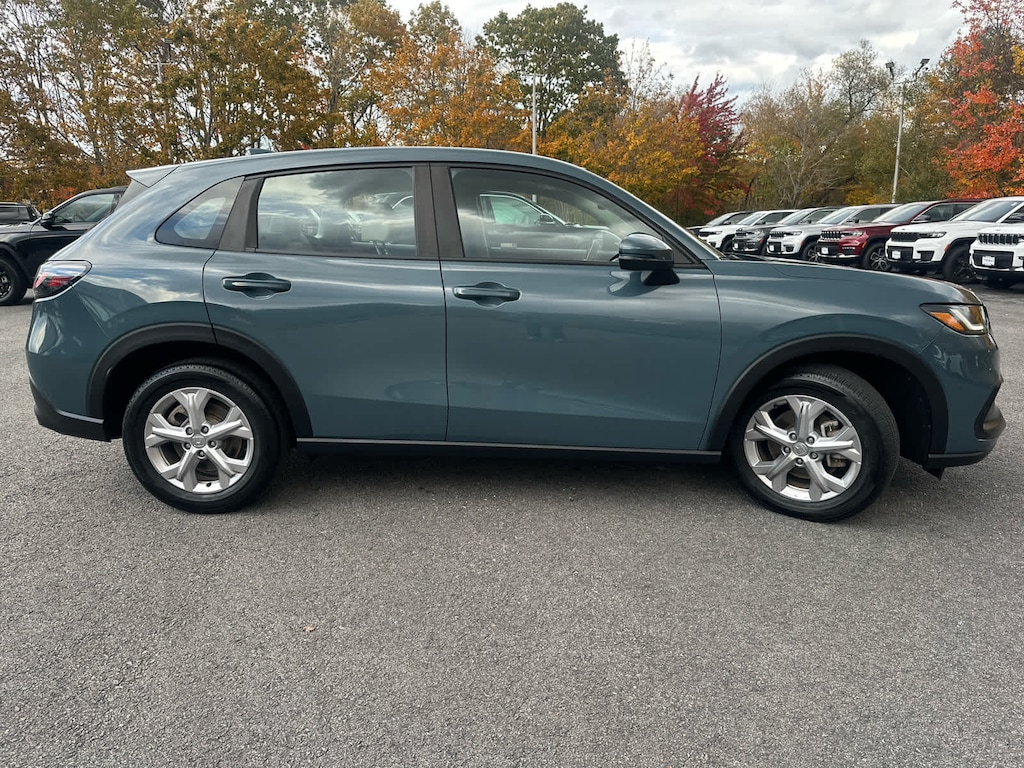 Used 2023 Honda HR-V LX AWD SUV