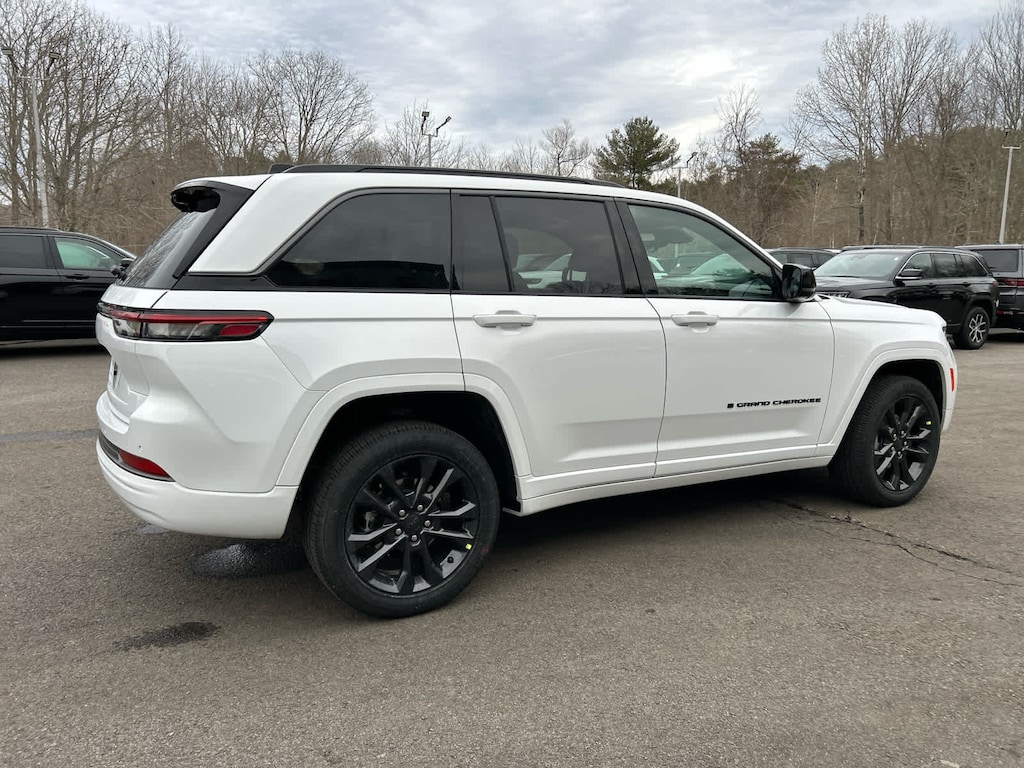 New 2026 Jeep Grand Cherokee LIMITED RESERVE 4X4 Sport Utility
