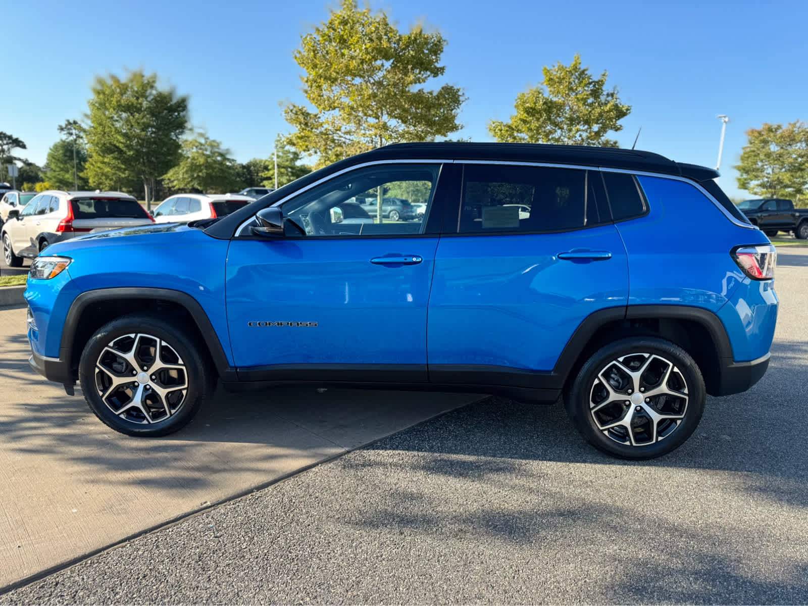 2024 Jeep Compass Limited photo 4