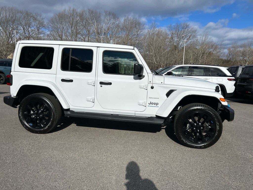 Used 2023 Jeep Wrangler 4xe Sahara SUV