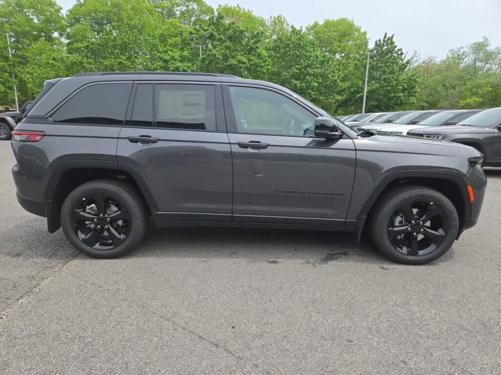 New 2026 Jeep Grand Cherokee LIMITED 4X4 Sport Utility