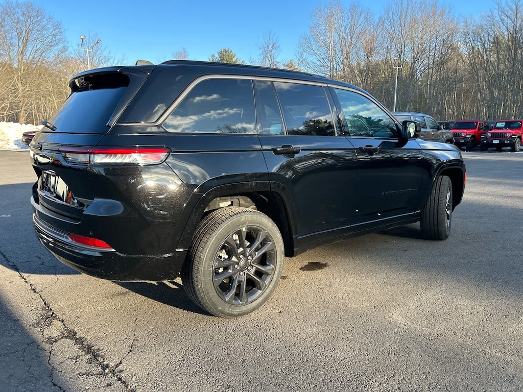New 2026 Jeep Grand Cherokee LIMITED RESERVE 4X4 Sport Utility