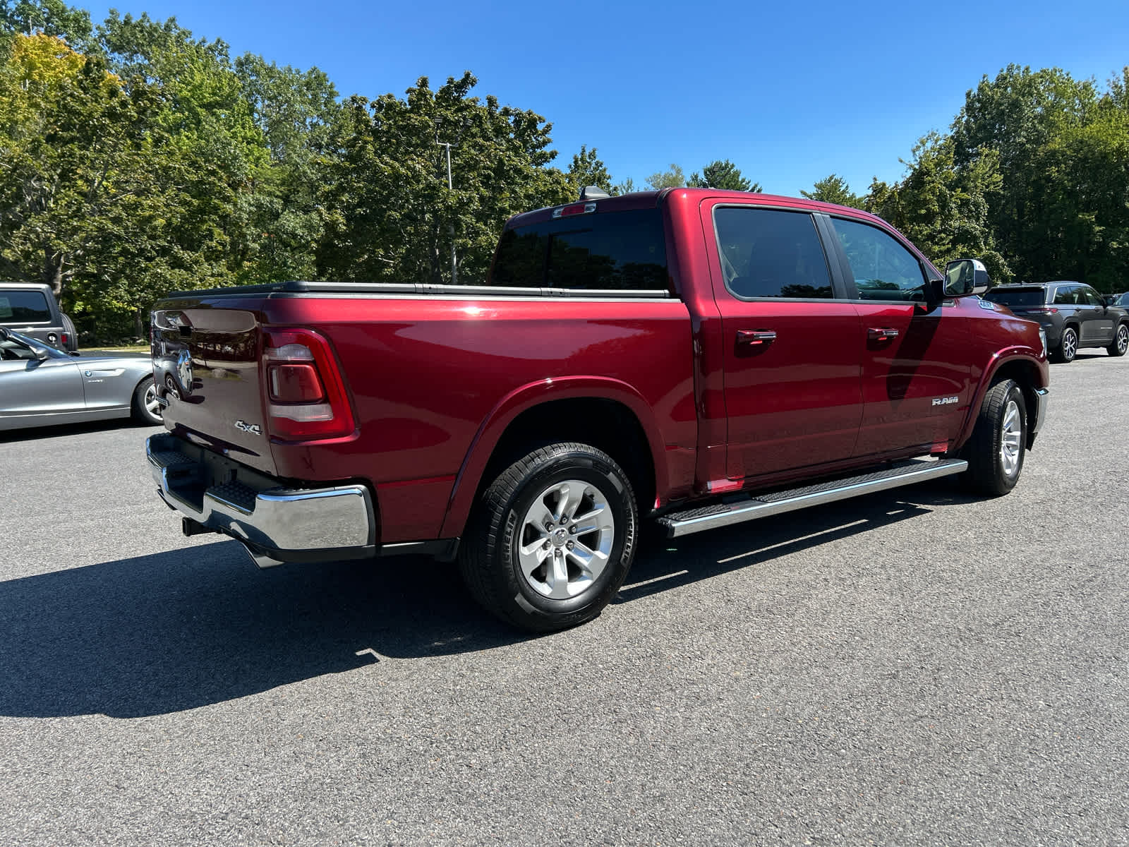 2019 Ram 1500 Laramie photo 3