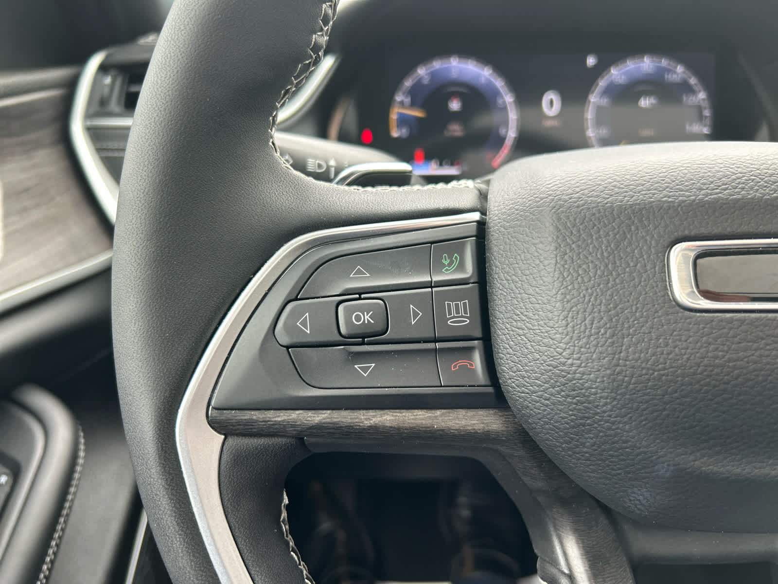 2025 Jeep Grand Cherokee L Limited - Photo 32