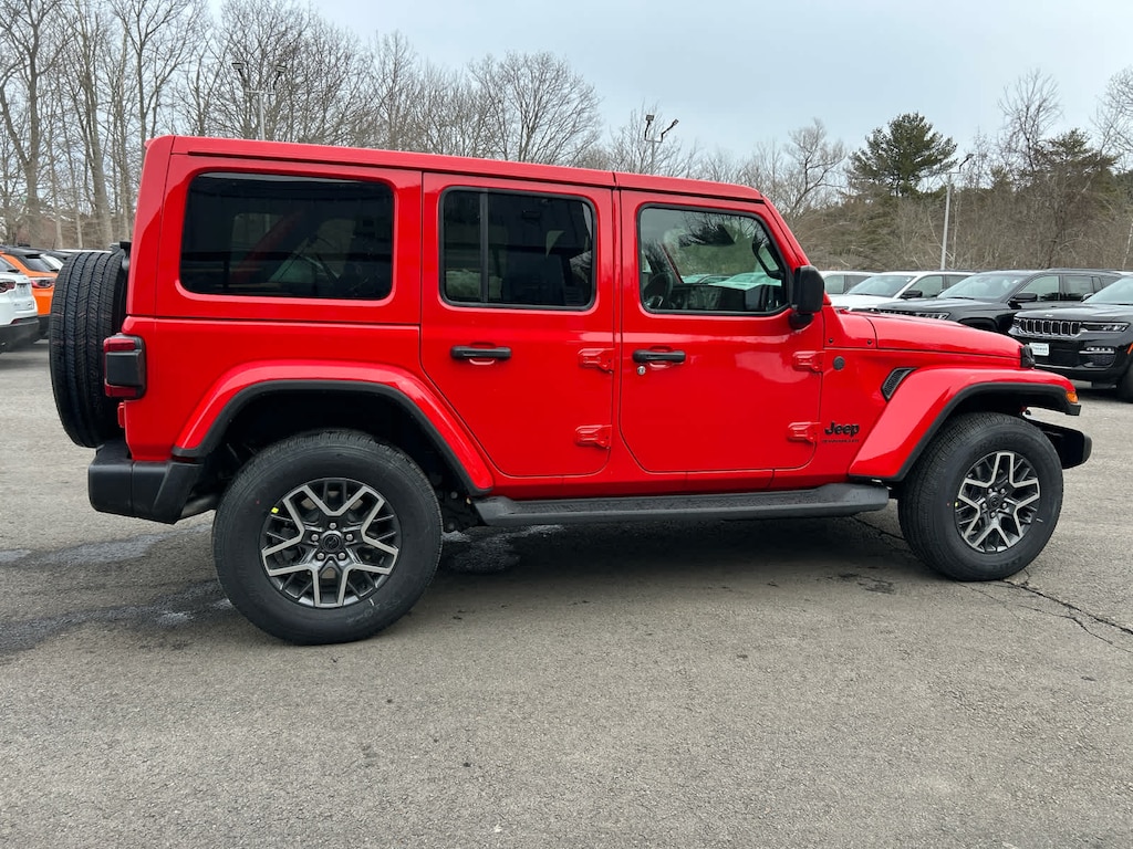 New 2026 Jeep Wrangler 4-DOOR SAHARA Sport Utility