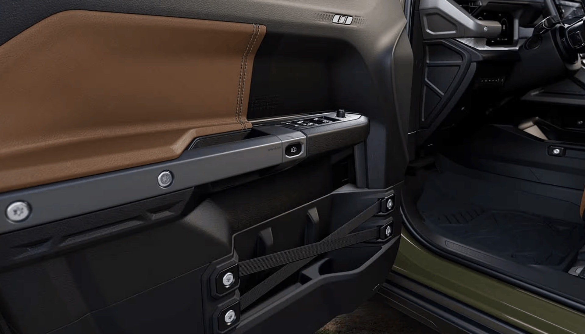 2026 Jeep Recon Moab digital cluster and centre display showing battery information