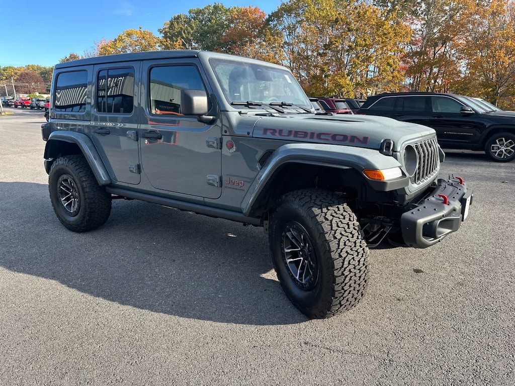 New 2026 Jeep Wrangler 4-DOOR RUBICON X Sport Utility