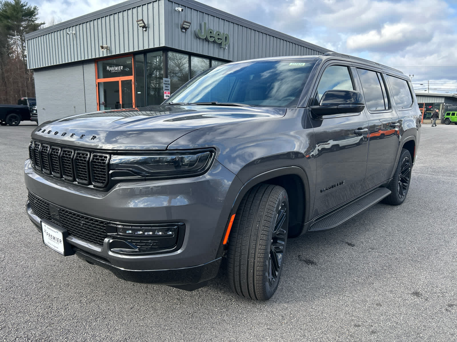 2025 Jeep Wagoneer L Series II - Photo 20
