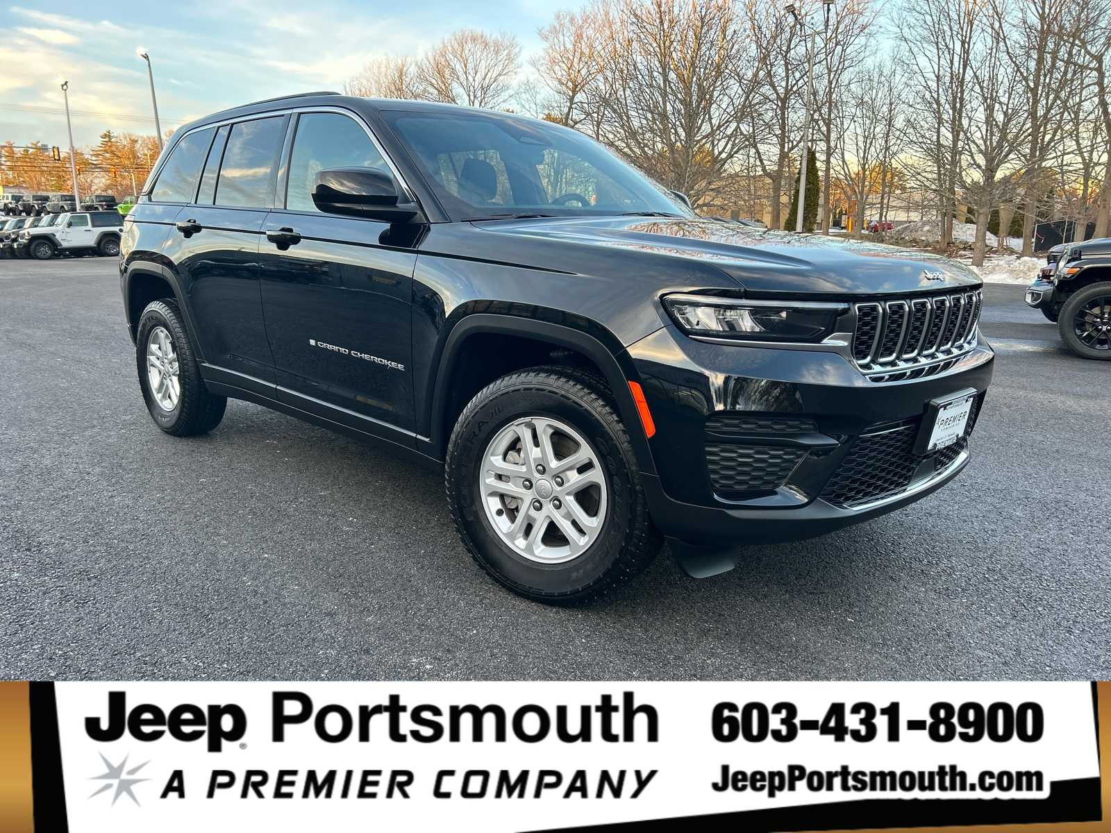 2025 Jeep Grand Cherokee Laredo's photo