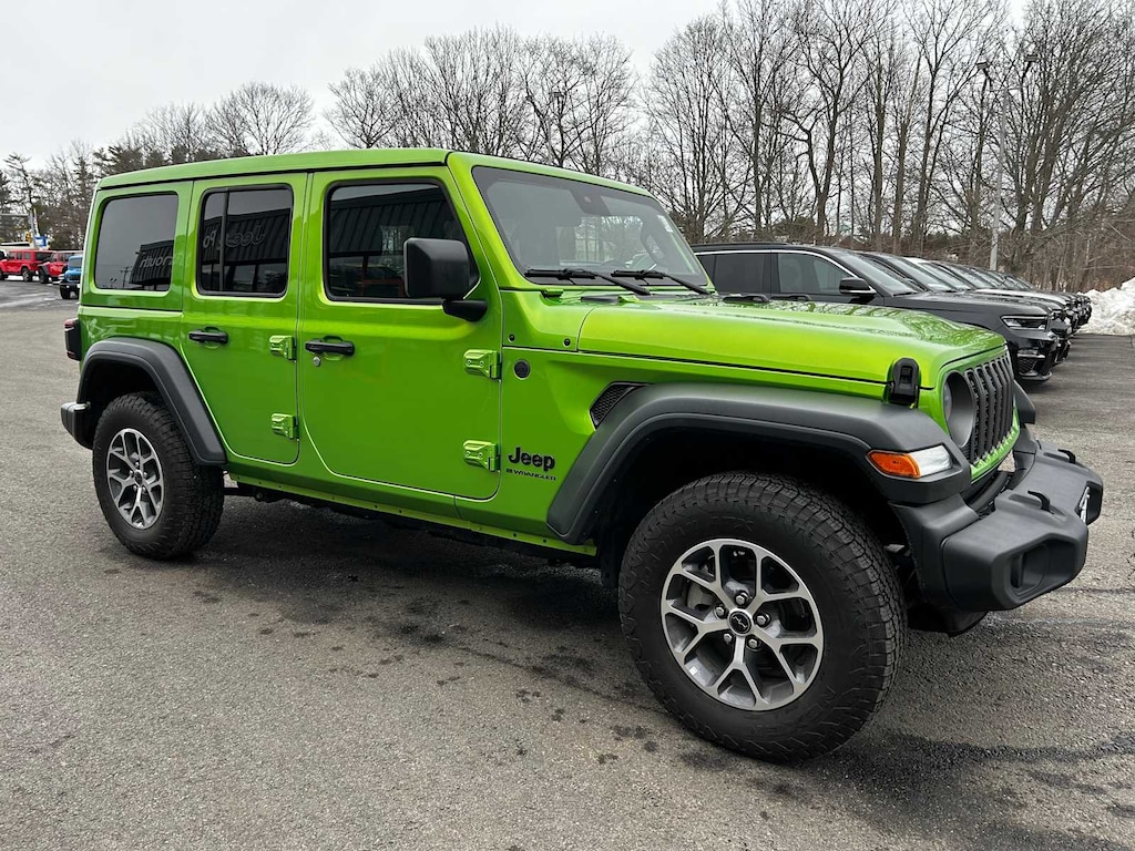 Used 2025 Jeep Wrangler Sport SUV