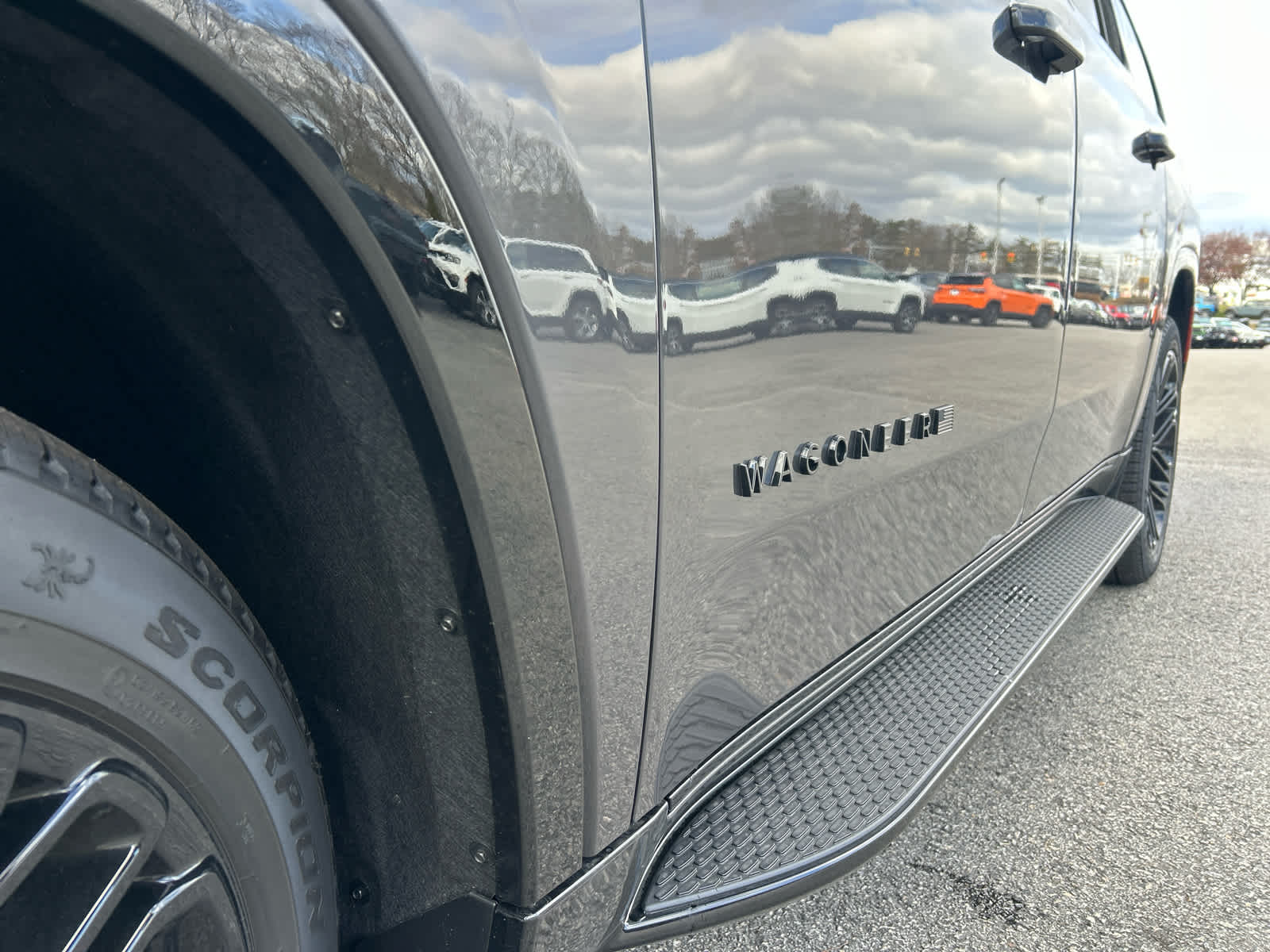2025 Jeep Wagoneer L Series II - Photo 24