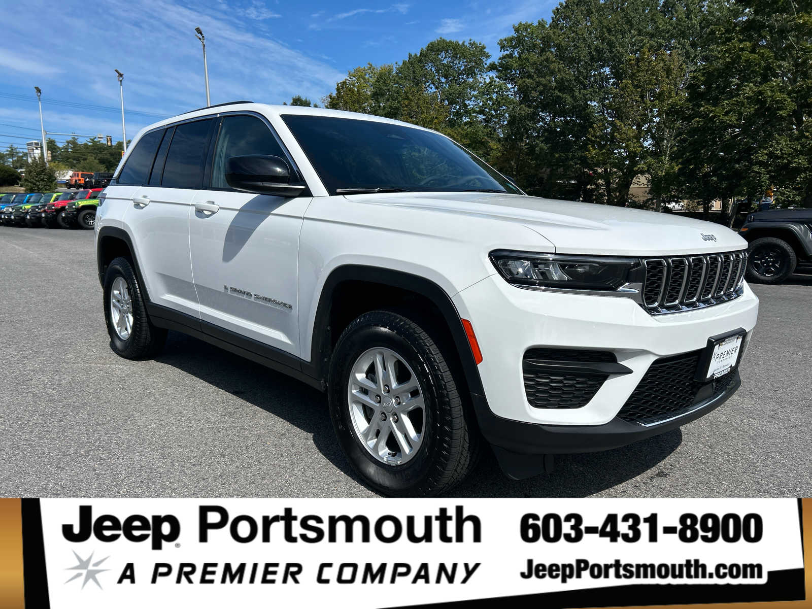 2025 Jeep Grand Cherokee Laredo