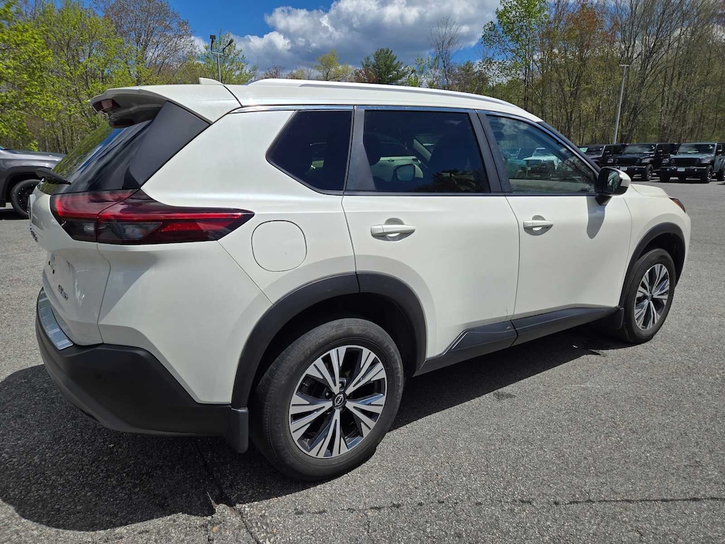 Used 2023 Nissan Rogue SV SUV