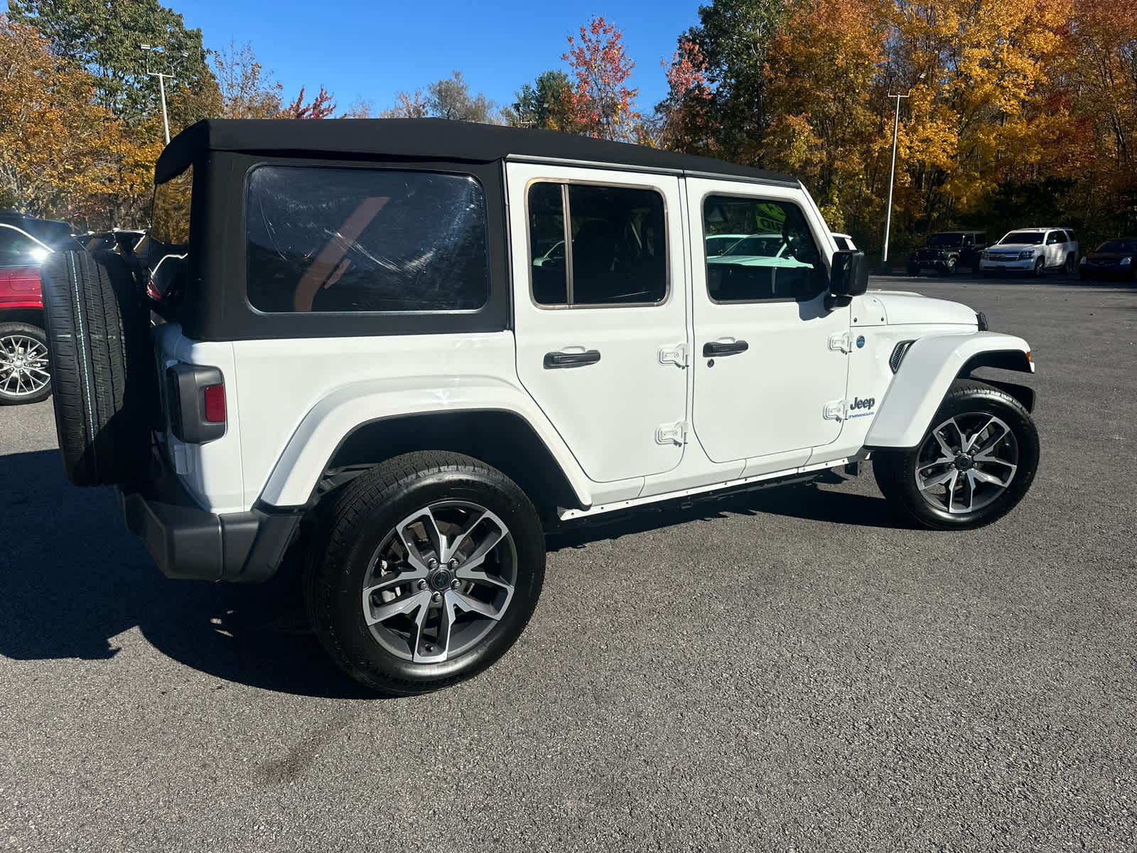 2024 Jeep Wrangler 4xe Sport photo 4