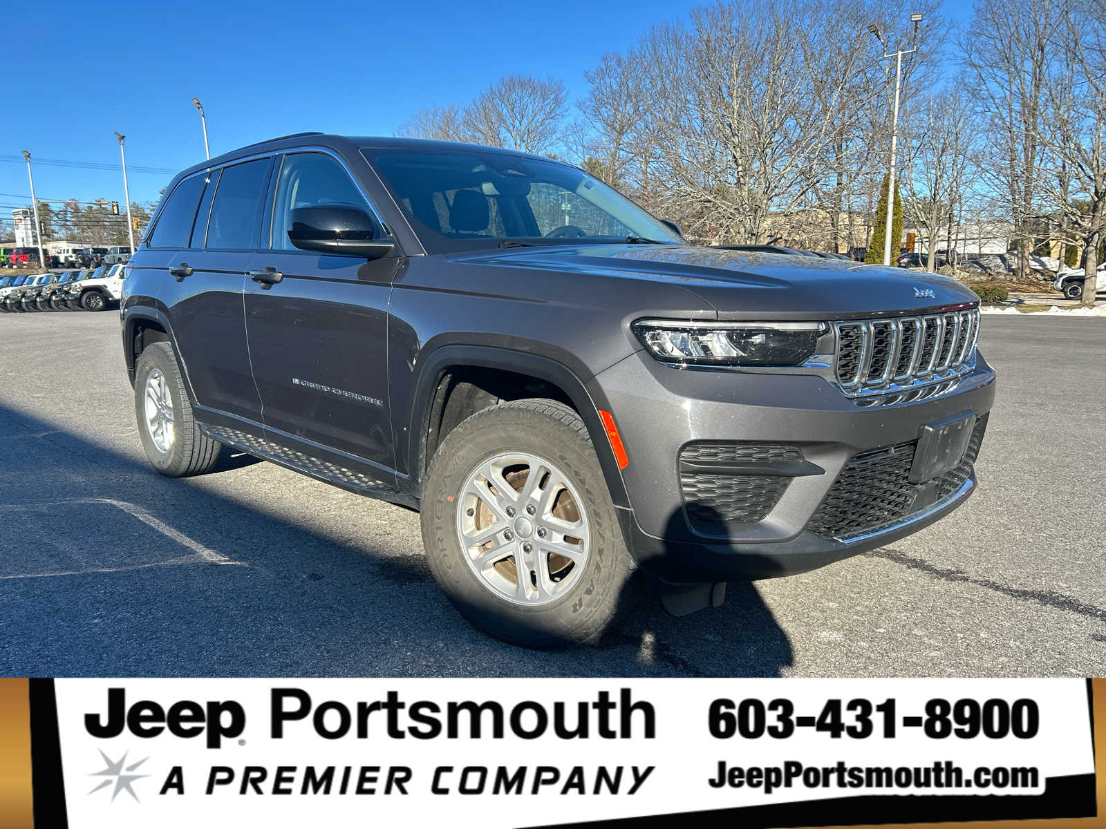 2023 Jeep Grand Cherokee Laredo's photo