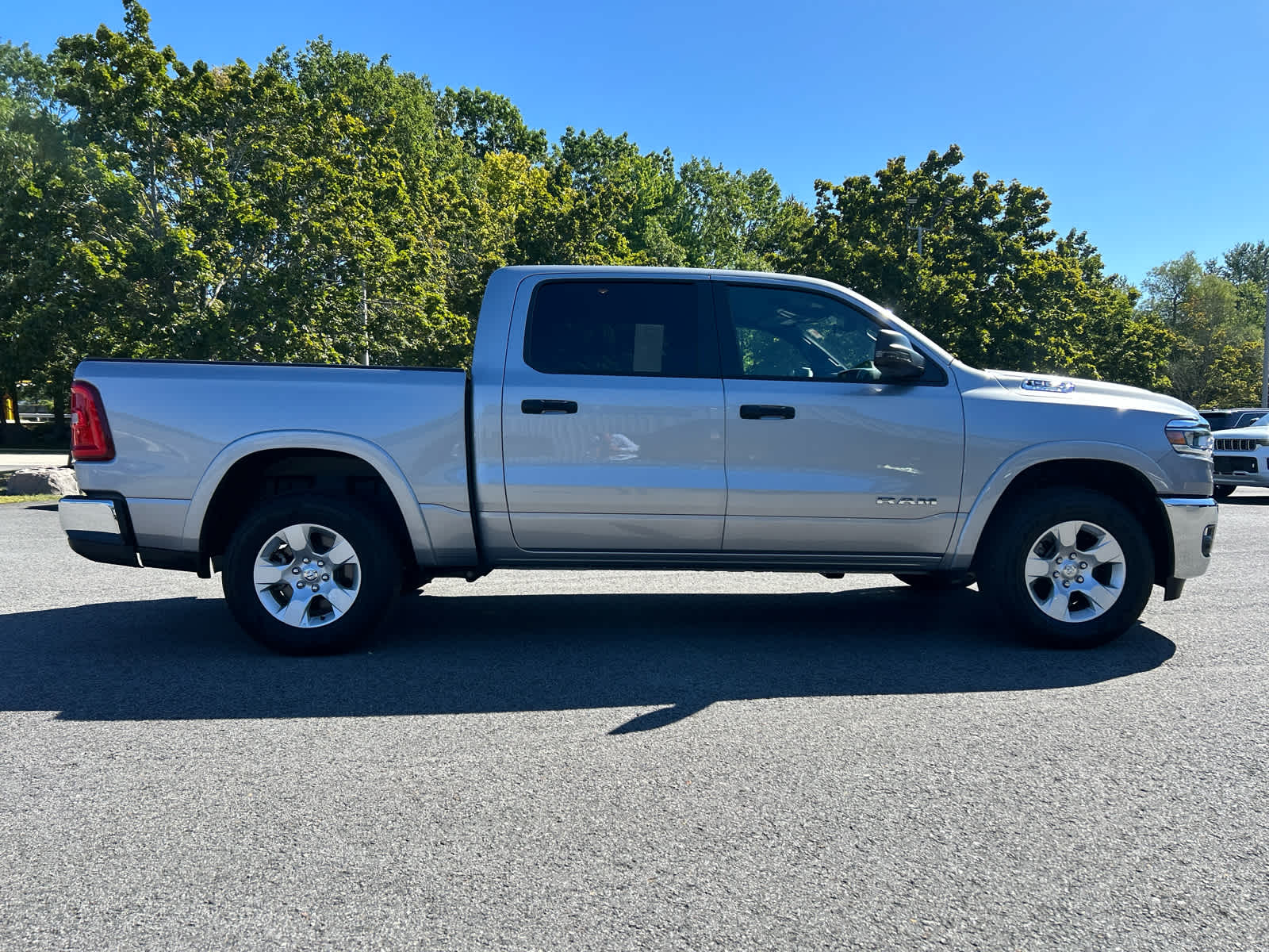 2025 Ram 1500 Big Horn Lone Star photo 3