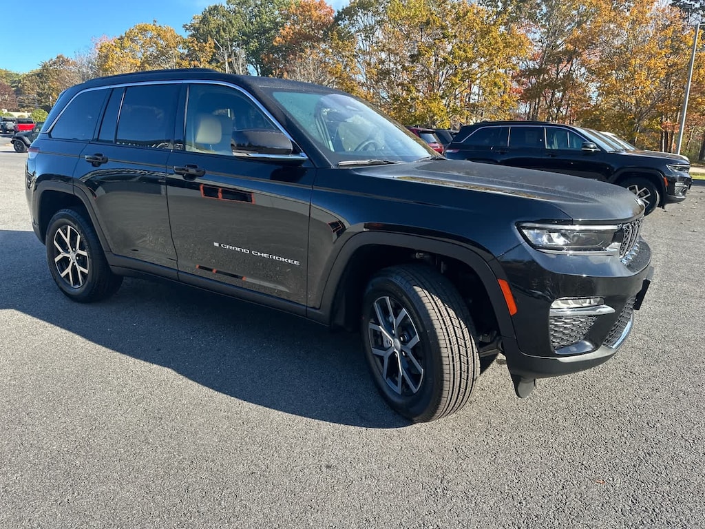 New 2025 Jeep Grand Cherokee LIMITED 4X4 Sport Utility