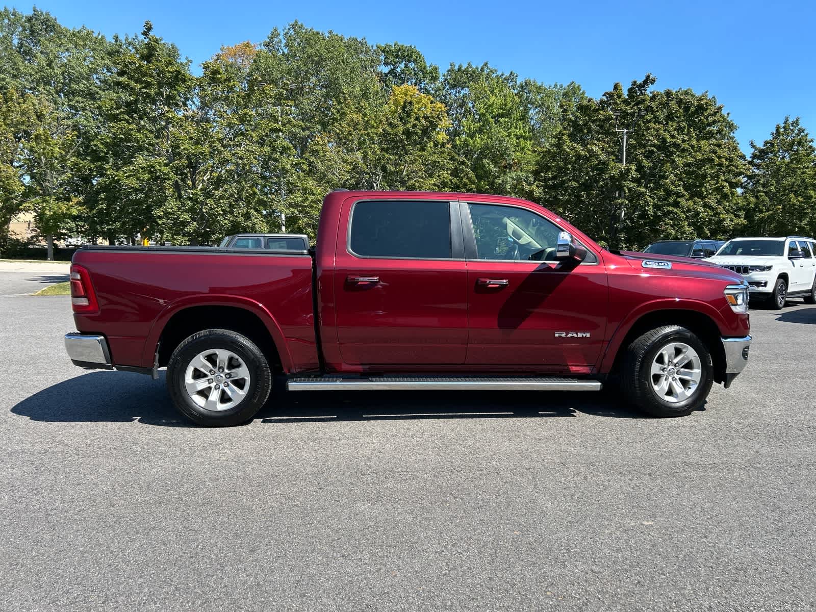 2019 Ram 1500 Laramie photo 2