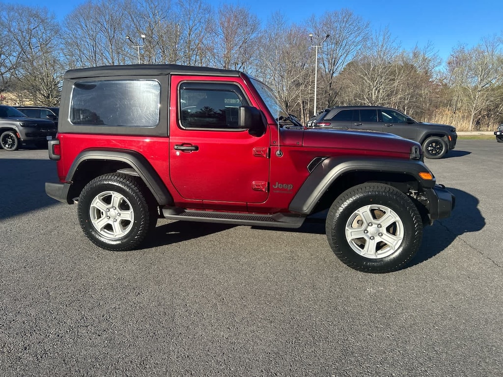 Used 2022 Jeep Wrangler Sport SUV