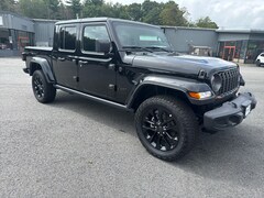 2025 Jeep Gladiator NIGHTHAWK 4X4 Pickup