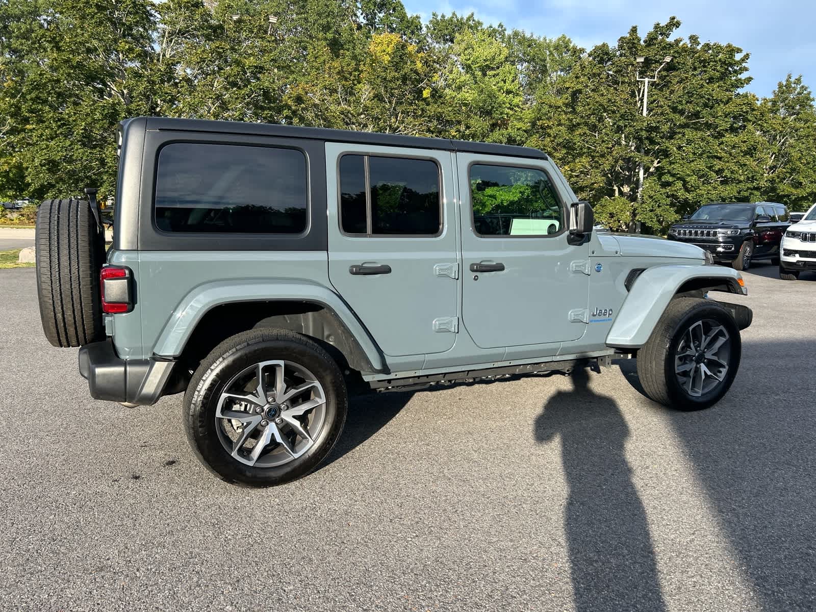 2024 Jeep Wrangler 4xe Sport photo 4