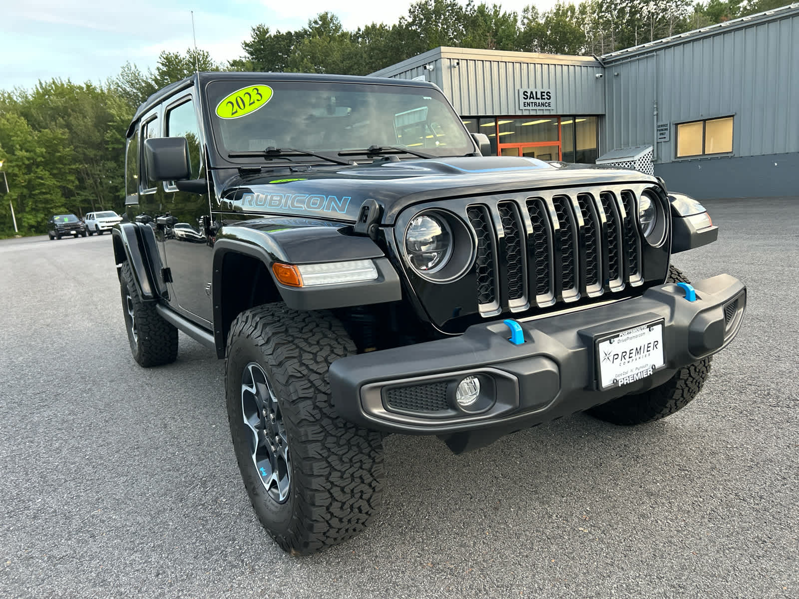 2023 Jeep Wrangler 4xe Rubicon photo 2