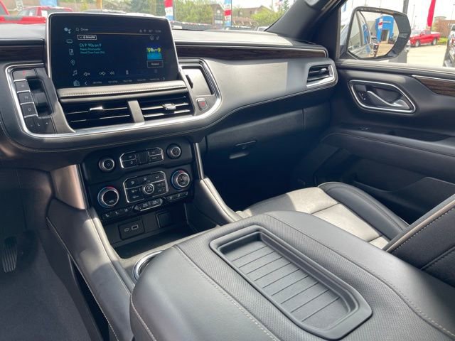 2024 Chevrolet Suburban Premier - Photo 20