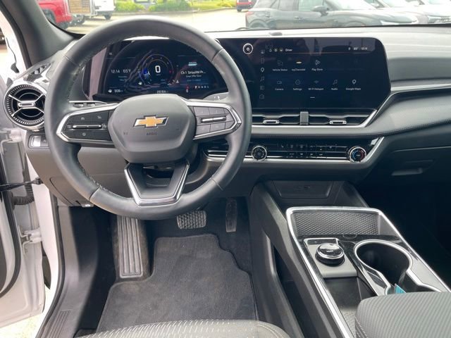 2026 Chevrolet Equinox LT - Photo 13