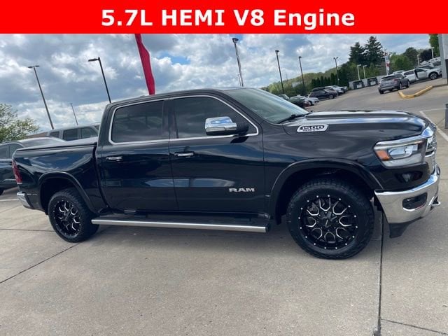2020 RAM 1500 Laramie 4x4 Crew Cab 5'7's photo