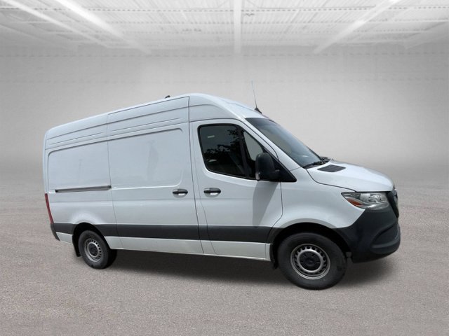 2025 Mercedes-Benz Sprinter 2500 Standard Roof 4-Cyl Diesel Van