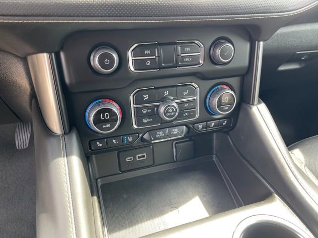 2024 Chevrolet Suburban Premier - Photo 25