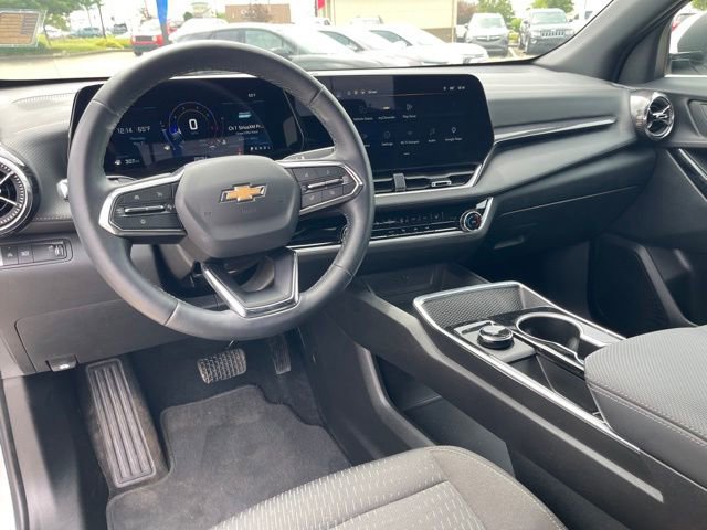2026 Chevrolet Equinox LT - Photo 12