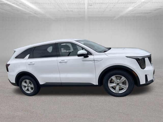 2024 Kia Sorento LX SUV