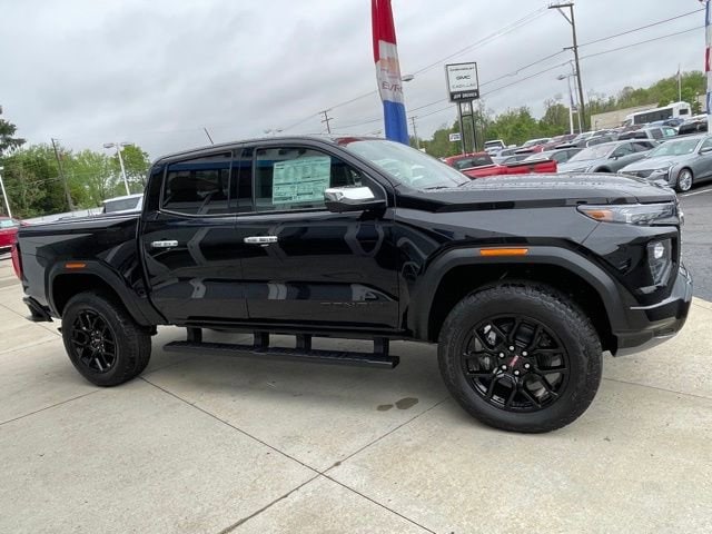 2026 GMC Canyon 4WD Denali Crew Cab Short Box's photo