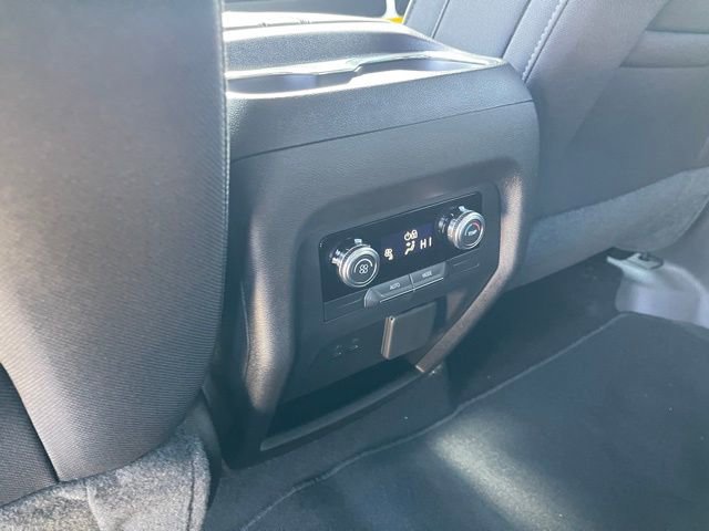 2026 GMC Acadia Elevation - Photo 25