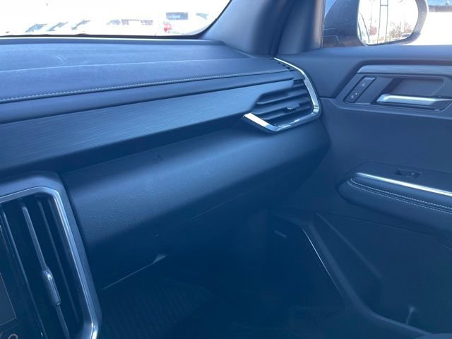 2026 GMC Acadia Elevation - Photo 25
